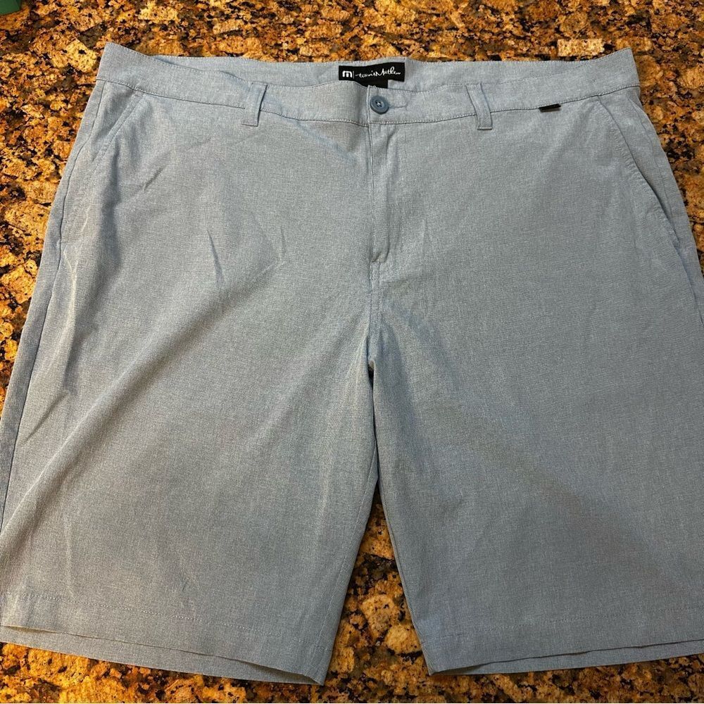 TravisMathew Men's Beck 10'' Golf Shorts Blue Sz 42 1MM208